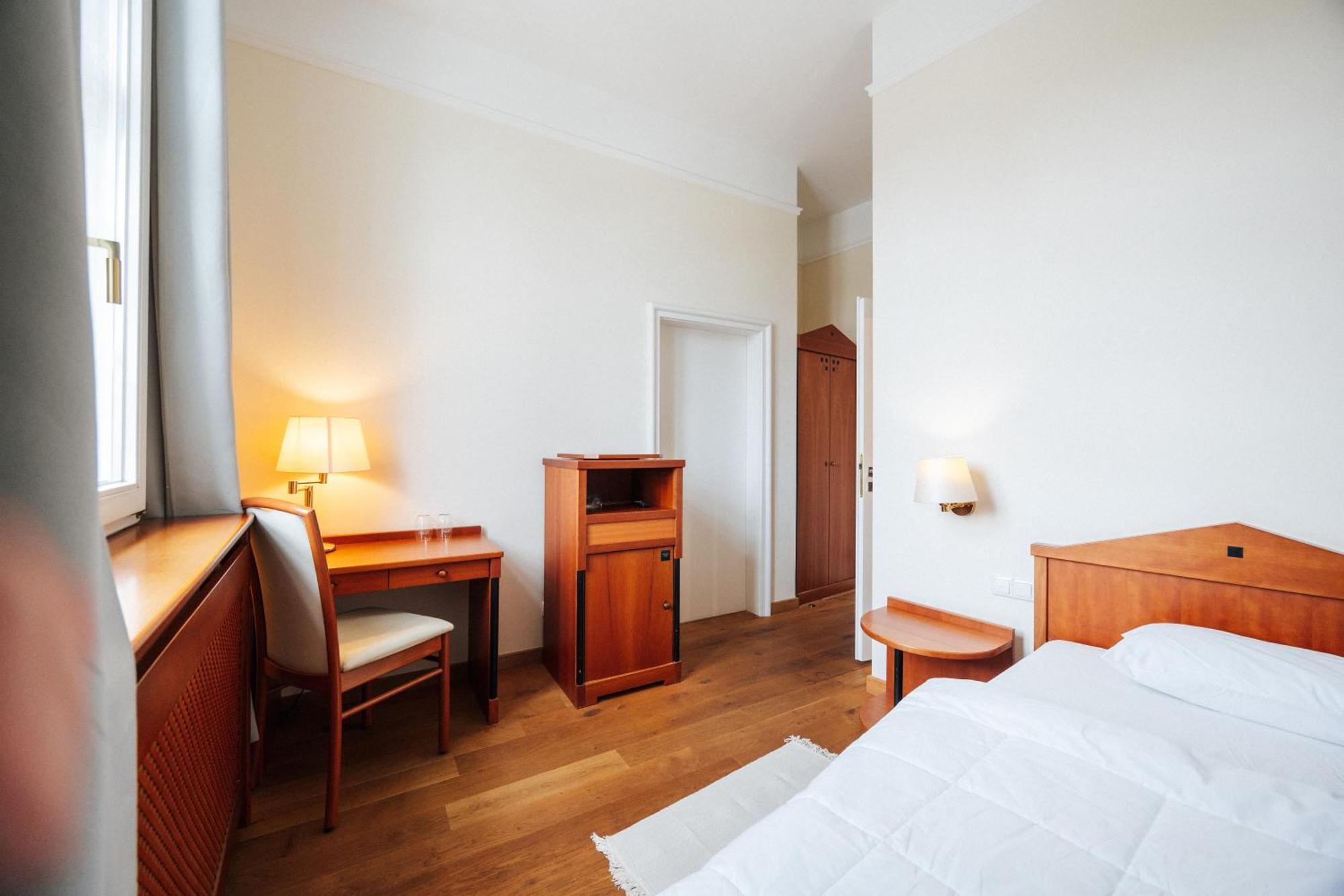 Celine Hotel Schwetzingen Exteriör bild